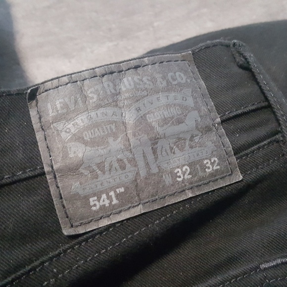 Black Levi 541 Denim Pant - Picture 4 of 4